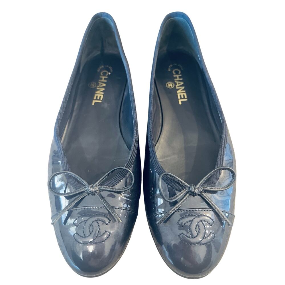 Chanel Patent Leather Blue Ballet Flats - Size 40 - 100% Authentic
